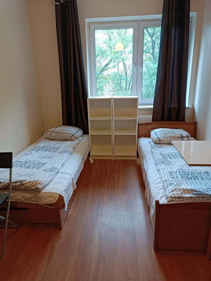Hostel Sunrise Liwska Warsaw Ngoại thất bức ảnh
