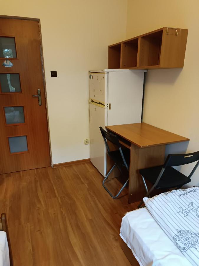 Hostel Sunrise Liwska Warsaw Ngoại thất bức ảnh