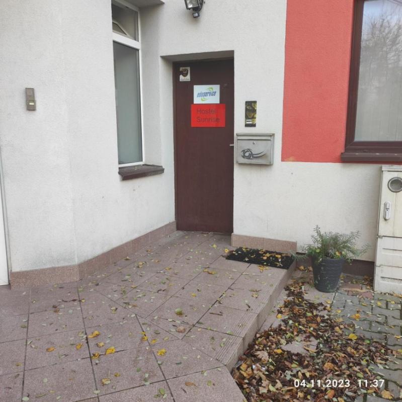 Hostel Sunrise Liwska Warsaw Ngoại thất bức ảnh
